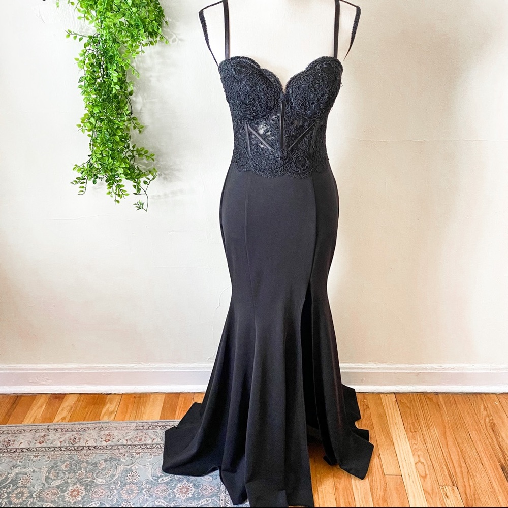 Cinderella Divine Corset Black Lace Maxi Dress S
